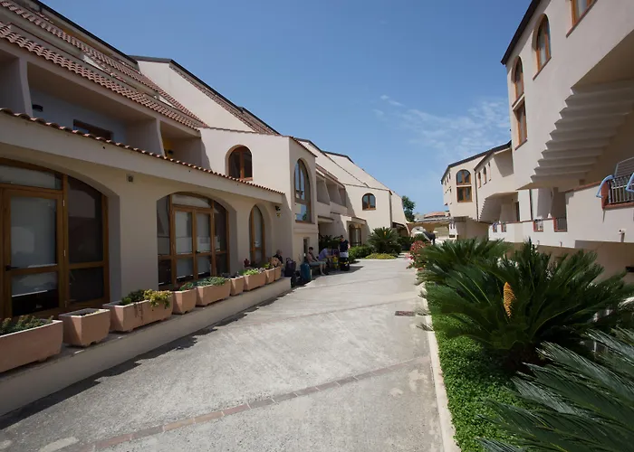 Tropis Hotel